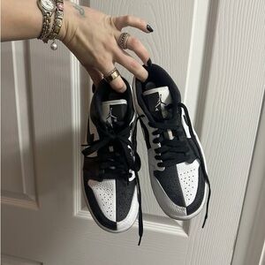 Nike Women's Black and White Jordan Lows